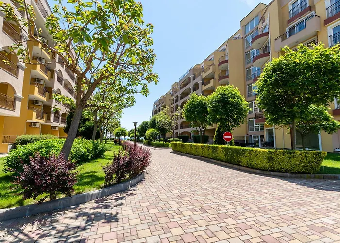 Midia * Ахелой