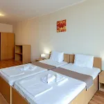 Apartment Midia