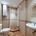 Apartment Midia